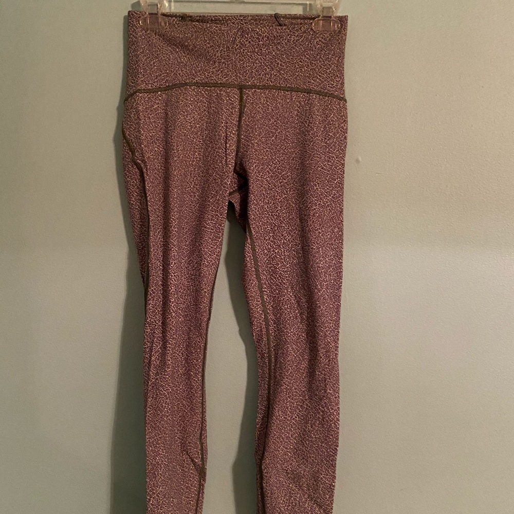 Lululemon cropped leggings